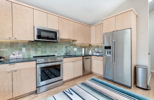 Windcliff Estates Condo | Cliffview Luxury Vacation Rental at Windcliff