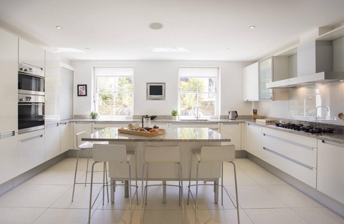 Abbey Road Apartment | Clifton Hill by onefinestay