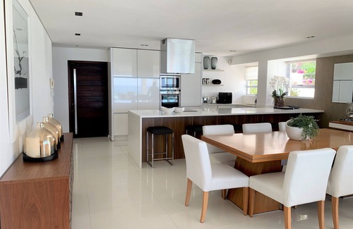 Clifton Apartment | Clifton YOLO Spaces : Clifton Beachfront Penthouse