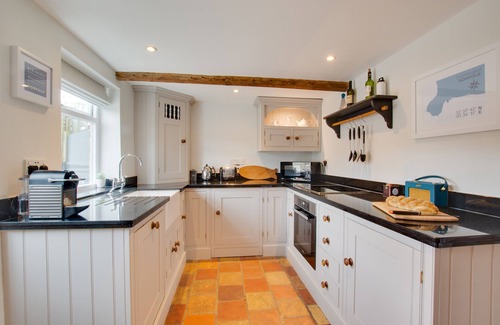 Thornham House | Clock Cottage - Two Bedroom House, Sleeps 4