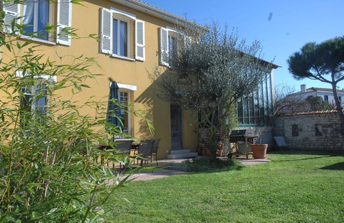 Puilboreau House | Clos Marc André, with swimming pool, 5mn la Rochelle, 15 mn Ré
