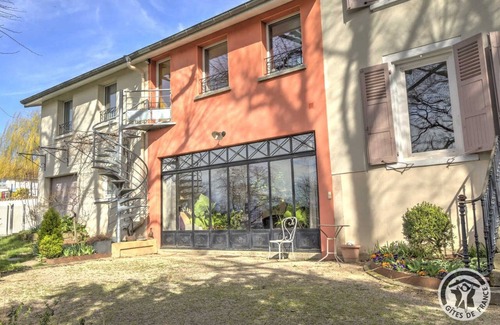 Feyzin Apartment | Clos Merise - FEYZIN