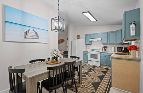 Wilmington House | Close Enough Retreat