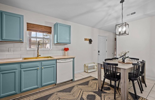 Wilmington House | Close Enough Retreat