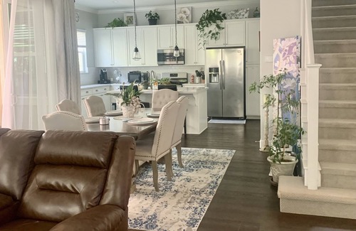 El Dorado Hills House | Close for all the winter recreation~skiing, snowmobiling, hiking, archery