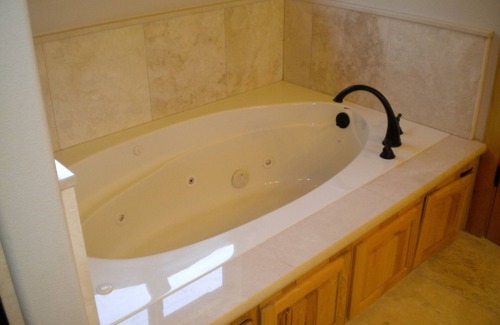 Black Bart House | Close to Everything Upscale Tahoe Cabin Roomy Enough for the Whole Group