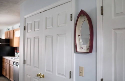 Thayerville Cottage | Close to everything DCL, fun for the whole family