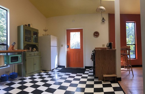 Mendocino Apartment | Close to Hiking, Beaches, Mendocino, Fort Bragg- Pets ok with pet fee