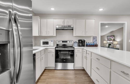 Starkville House | Close to MSU | Luxury | Smart TVs