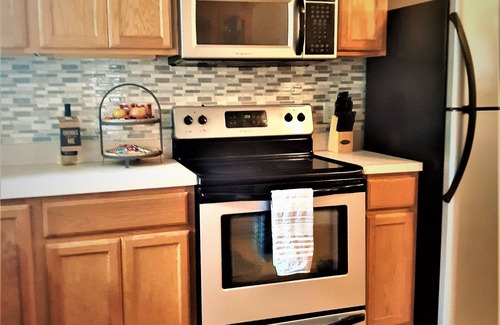 Roseland House | CLOSE TO NOTRE DAME, ST. MARY'S, AND HOLY CROSS COLLEGES!