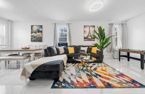 The Heights Apartment | Close to PATH -Games -Parking lot - NYC in 15 min
