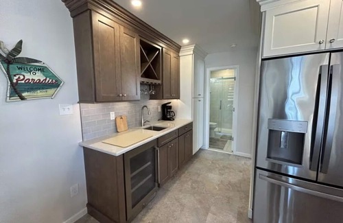 Townsend's Inlet House | Close to popular 85th Street beach which has a gazebo and restrooms