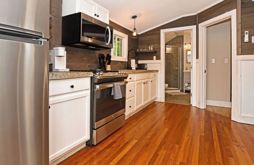 Lake George Cabin | Close to Town - Pet Friendly Cabin with Fire Pit