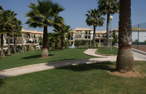 Guia Condo | Closed Condominium in the center of Guia in Albufeira