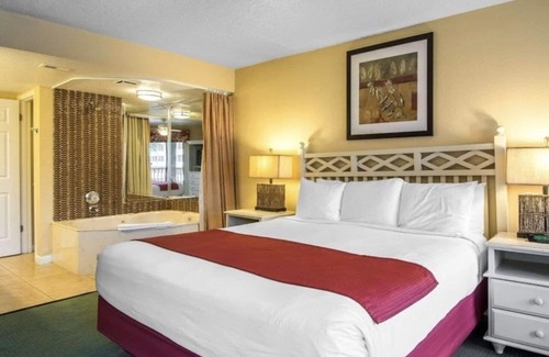 Florida Center Villa | Closed location for theme park