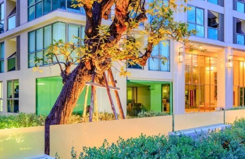 Pratumnak Hill Apartment | Cloud Condo Ocean View Amazing Location