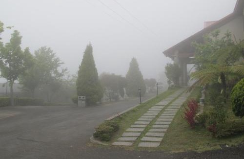 Ren'ai House | Cloud Falls Resort