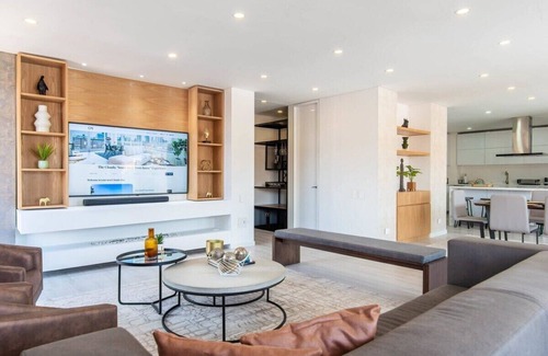 Usaquen Apartment | Cloud9|Up to 10 ppl Indoor Pool |The Sapphire