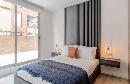 Usaquen Apartment | Cloud9 | Up to 12 ppl | The Emerald