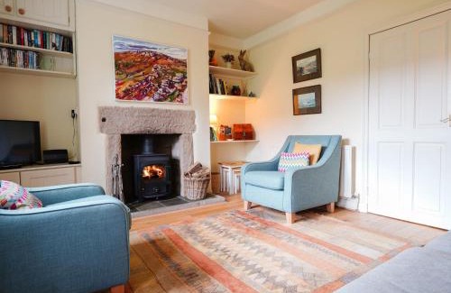 Birchover House | Cloudberry Cottage