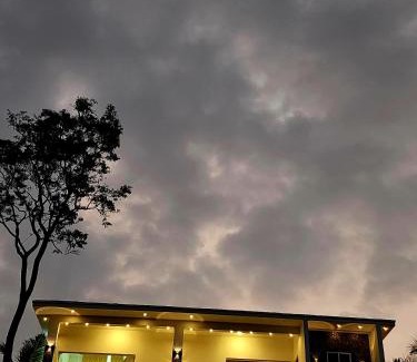Elappara House | cloudy mist