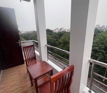 Dong Da Hotel | Clover Hanoi Hotel - City Center