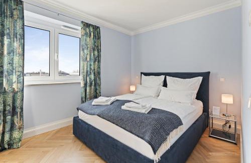 Hamm Apartment | CLS Moderne City-Wohnung Hamburg Tiefgarage, Klimaanlage, 65 Zoll Smart-TV, E-Laden, Balkon, Parken, Blick über Hamburg, Cafe im Haus, Bus gegenüber, Flex Check In