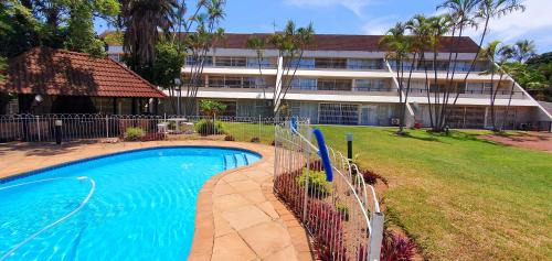 Ramsgate Beach Apartment | Club Cabana 13 - Sleeps 6 - Perfect Holiday Destination