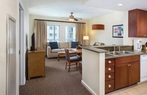 Townsite Resort | Club Wyndham Oceanside Pier - Stunning Beachfront Getaway