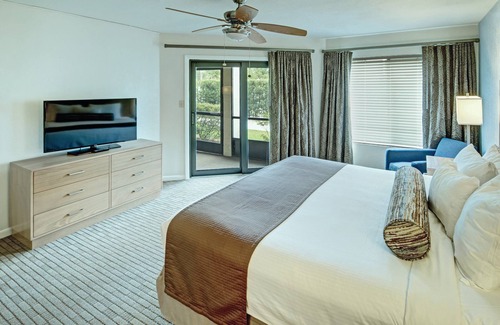 Florida Center Hotel | Club Wyndham Orlando International
