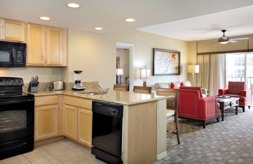 Survey Creek Hotel | Club Wyndham Palm-Aire