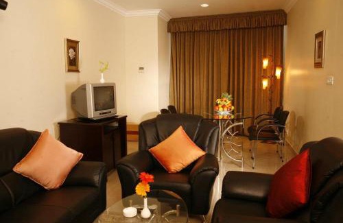 Tiruvalla Hotel | CLUB7 HOTEL
