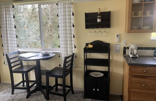 Poulsbo Apartment | Clubhouse Get-away on five acres