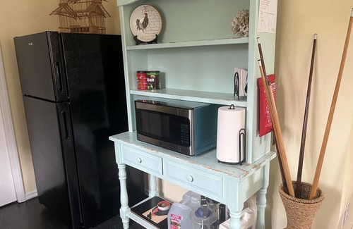 Poulsbo Apartment | Clubhouse Get-away on five acres