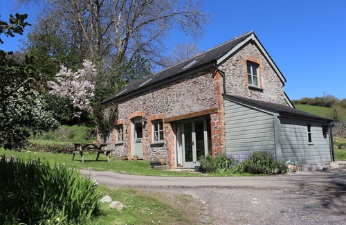 Burgh Island House | Coach House, Bantham, South Devon - stunning 2 bedroom converted barn