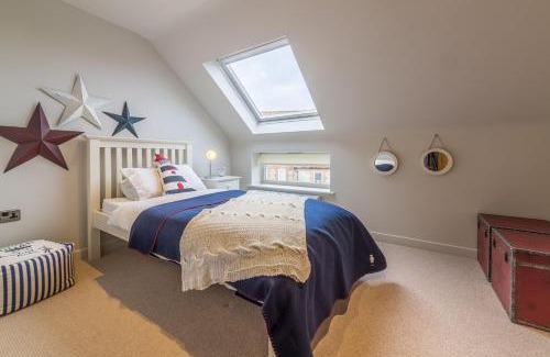 Docking House | Coach House D