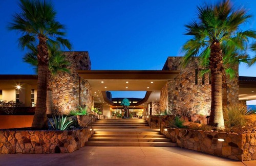 Palm Desert Condo | Coachella 1 Weekend, 1 BR Villa, Full Resort Access sleeps 4.