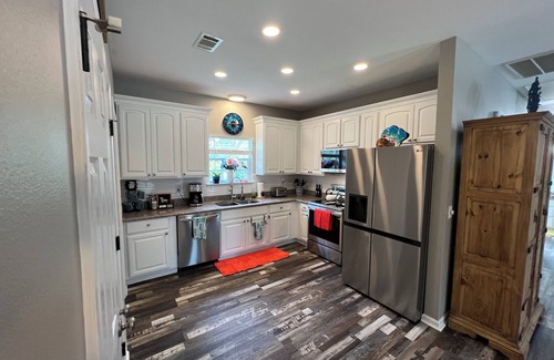 St. Martin House | Coast home on bayou. Clean, family-sized, and close to everything!