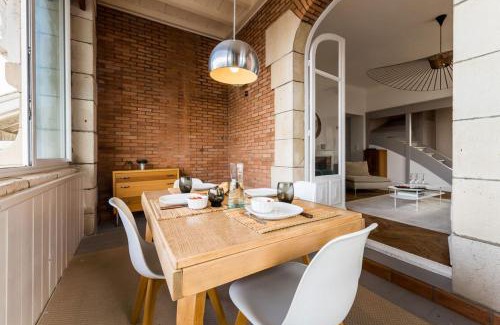 Biarritz City Centre Apartment | COAST KEYWEEK Duplex apartment in the city center with sea view