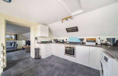 Hartland Cottage | COAST VIEW, family friendly, with open fire in Hartland