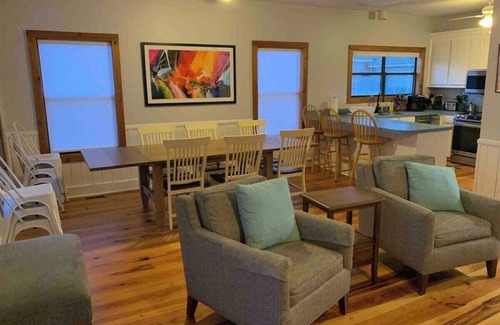 Edisto Island House | Coastal 5-Bed Beach House w/LSV, Boat Ramp, and Dockn