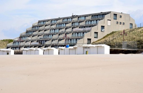 De Haan Apartment | Coastal Comfort in De Haan