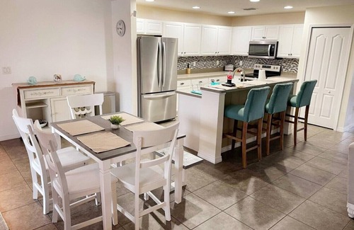 Port Saint Lucie House | Coastal Comforts with Heated Saltwater Pool