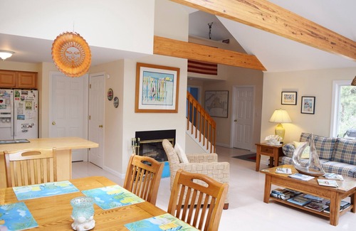 Katama House | Coastal Contemporary in Katama/South Beach/Edgartown/Bike Paths/Air Field