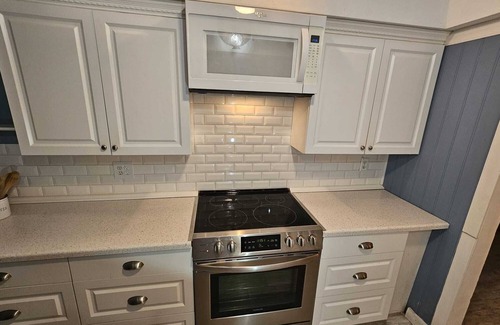 Naples Park Cottage | Coastal Cottage, 3/4 mi to Vanderbilt Beach & Delnore Wiggins, Two Private Decks