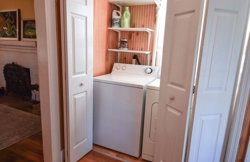 Georgetown House | Coastal Cottage, Close to CHS, Boaters Paradise