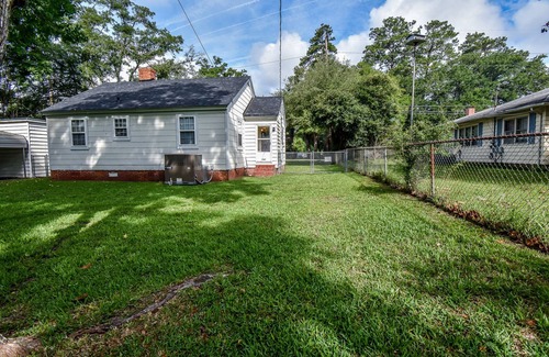 Georgetown House | Coastal Cottage, Close to CHS, Boaters Paradise