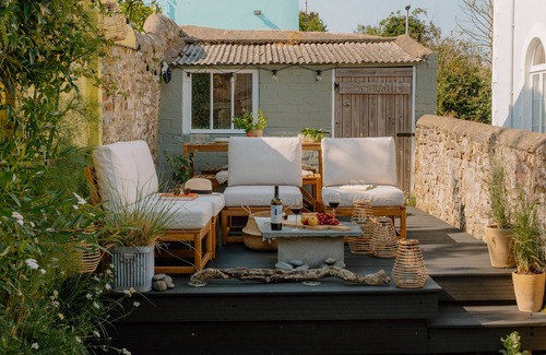 Appledore Cottage | Coastal cottage, stunning panoramic estuary views in Old Devon fishing village