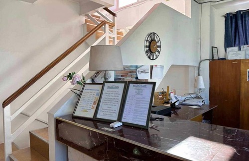 Puerto Princesa City Centre Apartment | Coastal Cove: Puerto Princesa Studio