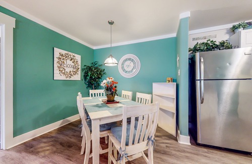 Port Aransas Condo | Coastal dune front condo with balcony, AC, pool, hot tub, & beach boardwalk